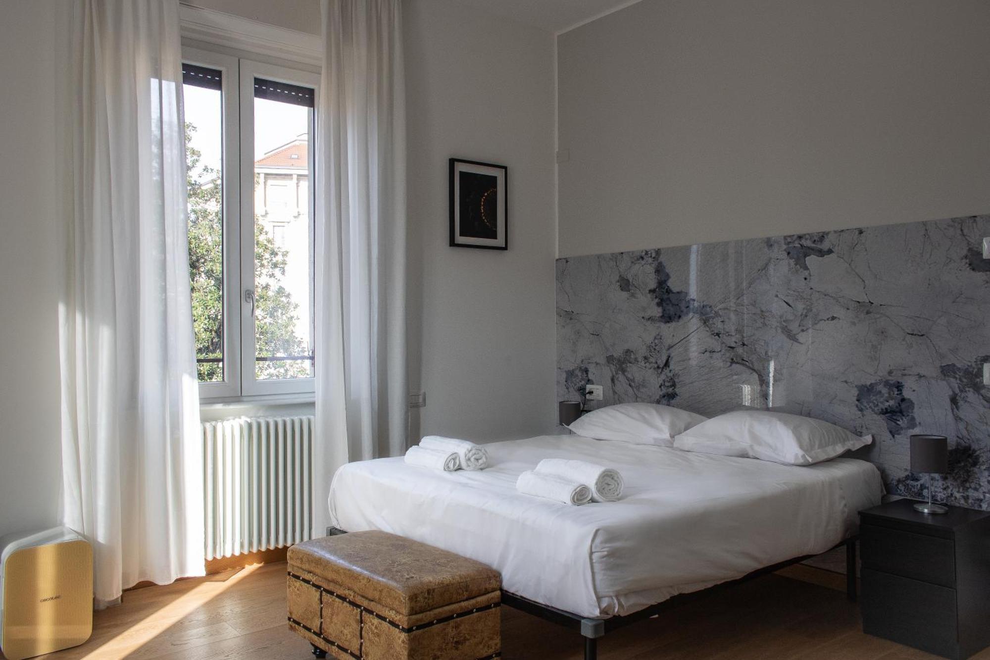 Rrrapido Holy Suites And Rooms - Via Sardegna Milano Dış mekan fotoğraf