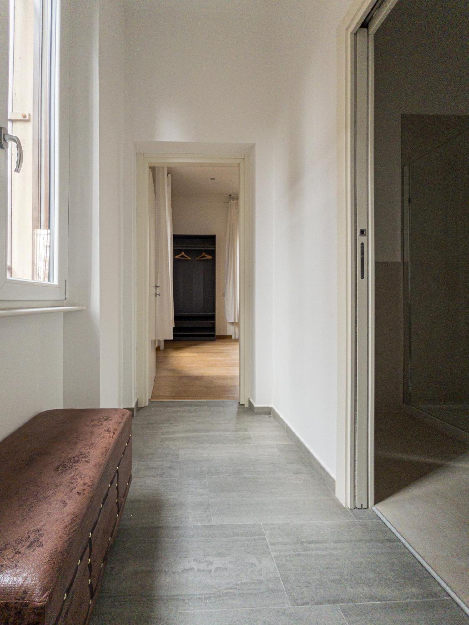 Rrrapido Holy Suites And Rooms - Via Sardegna Milano Dış mekan fotoğraf